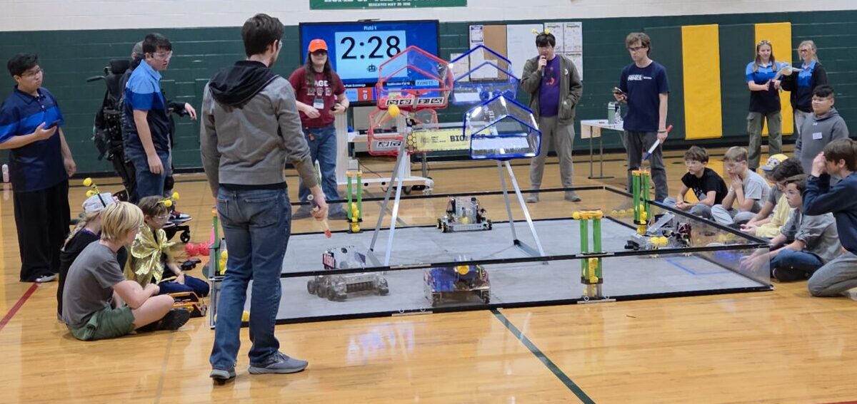 FTC BIOBUZZ Scrimmage FIRST Tech Challenge teams scrimmage on a BIOBUZZ field.