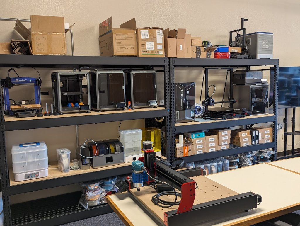 MITEE 3D printer rack with small-bed CNC in front